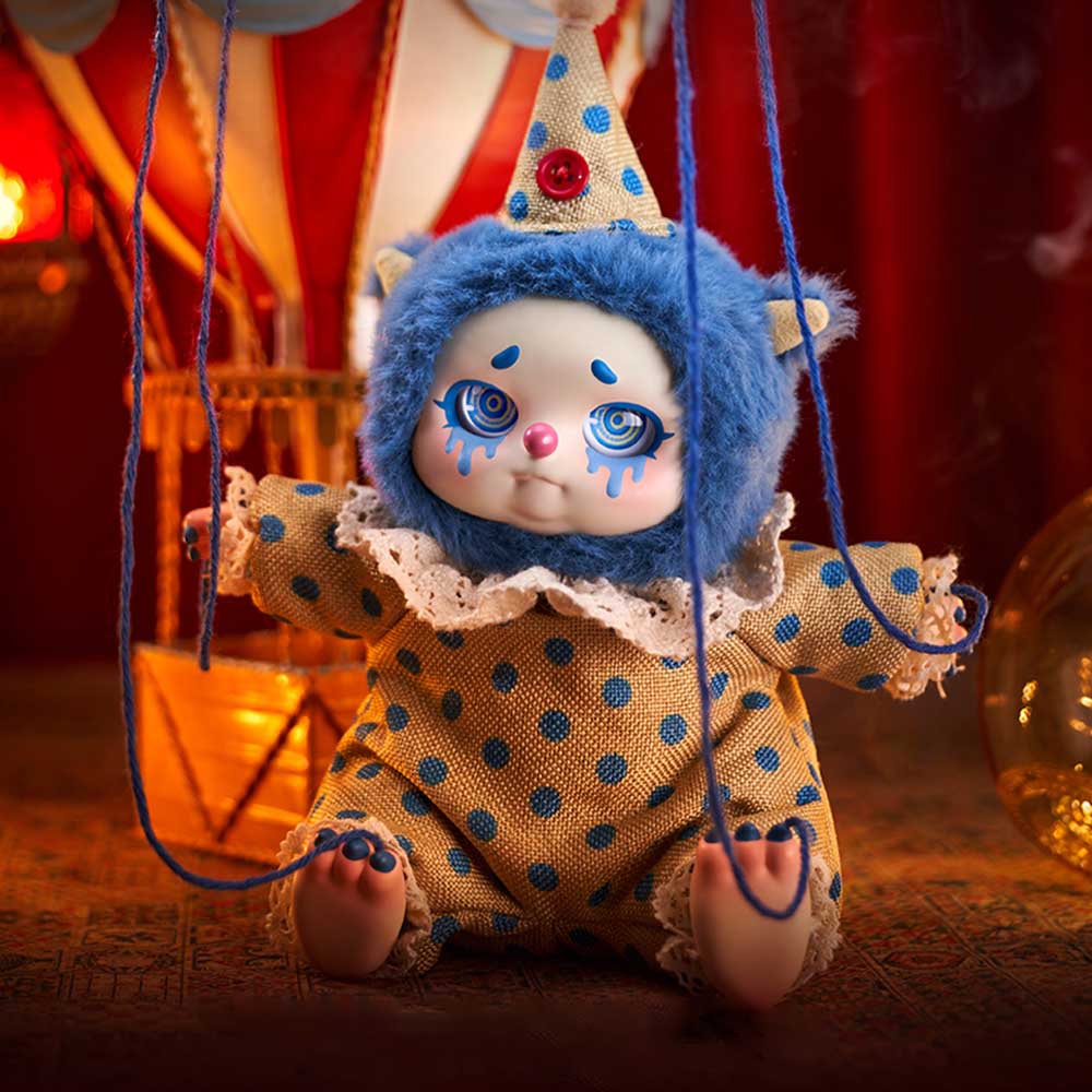 Cino Dreamland Circus Detail